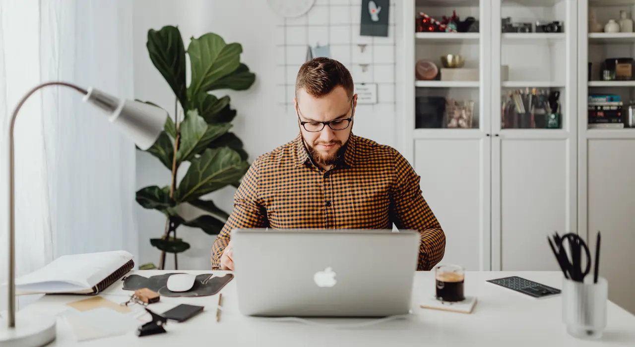 Why Working From Home Isn’t Always Enough For Growing Businesses